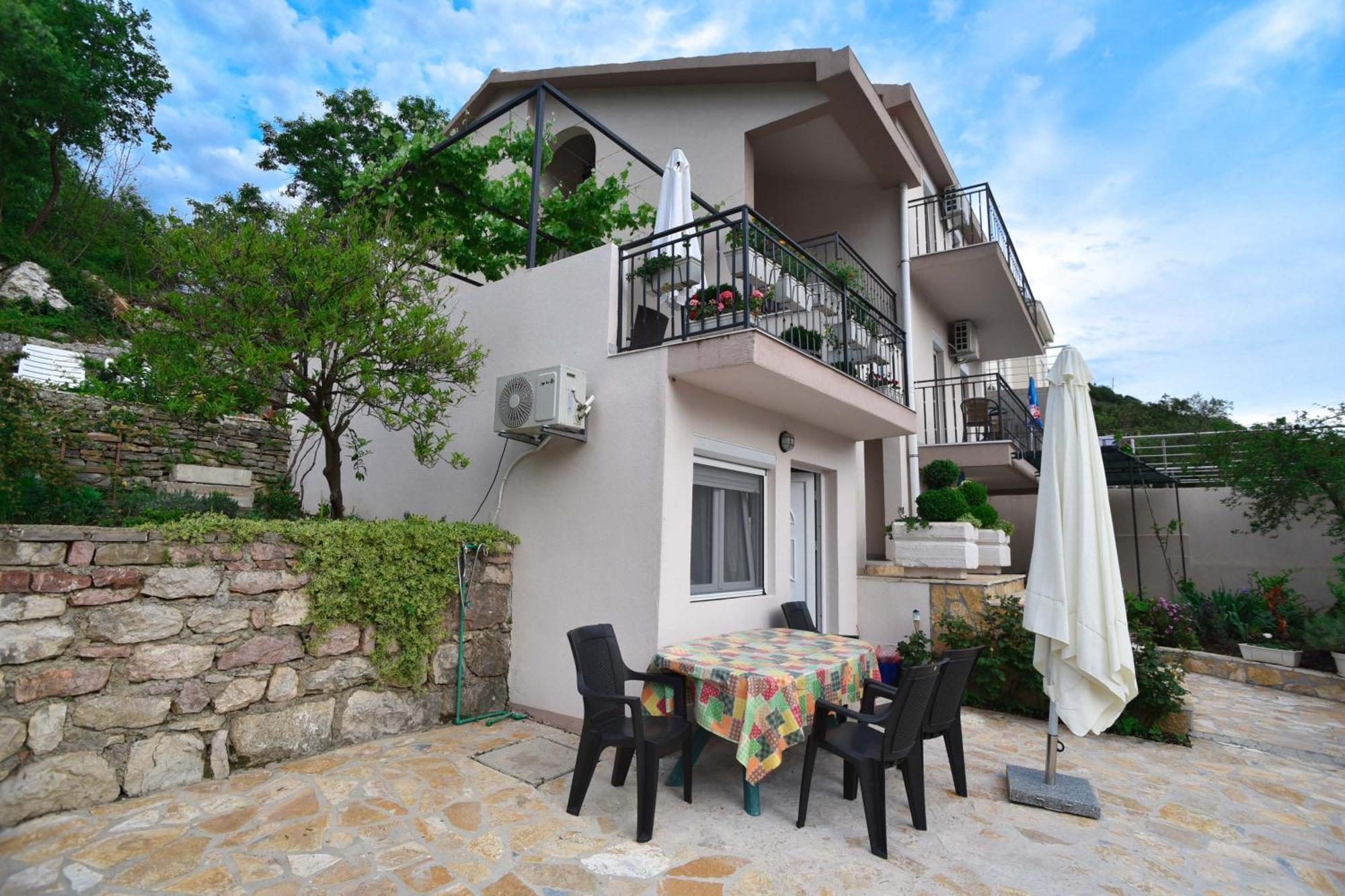 Vila Lucice Petrovac Exterior photo